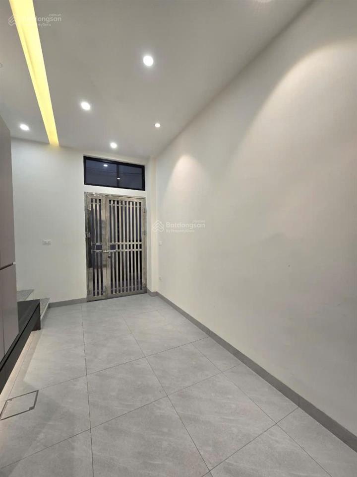 Bán nhà mặt phố đông các, phố vip đống đa, 5 tầng thang máy, kinh doanh đỉnh, 31 tỷ, 65m2 hiếm
