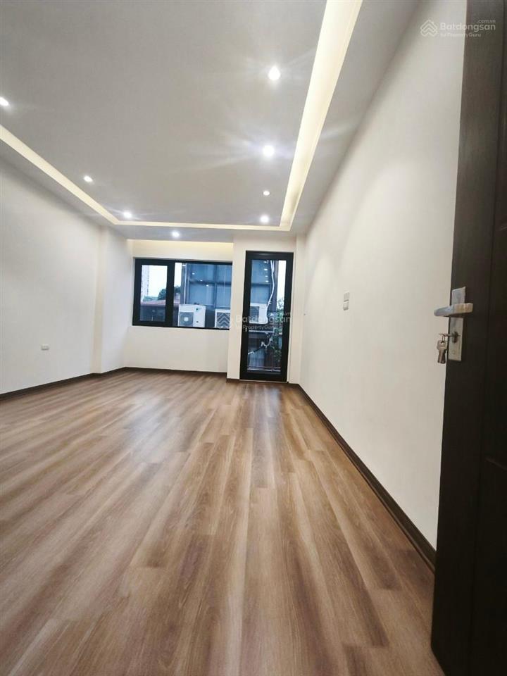 Bán nhà mặt phố đông các, phố vip đống đa, 5 tầng thang máy, kinh doanh đỉnh, 31 tỷ, 65m2 hiếm