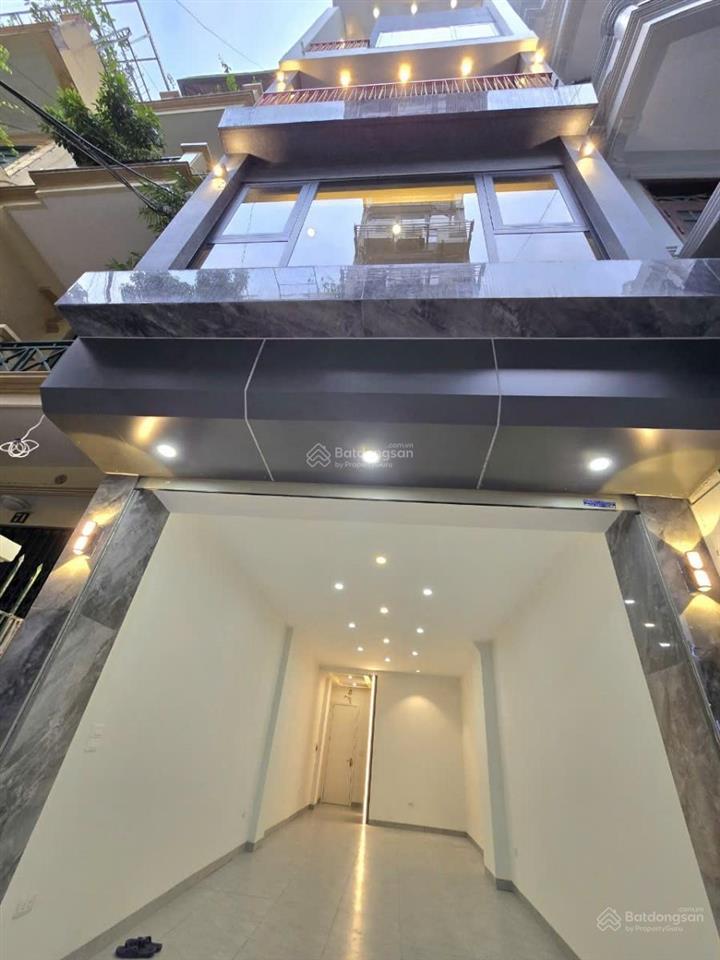 Bán nhà mặt phố đông các, phố vip đống đa, 5 tầng thang máy, kinh doanh đỉnh, 31 tỷ, 65m2 hiếm