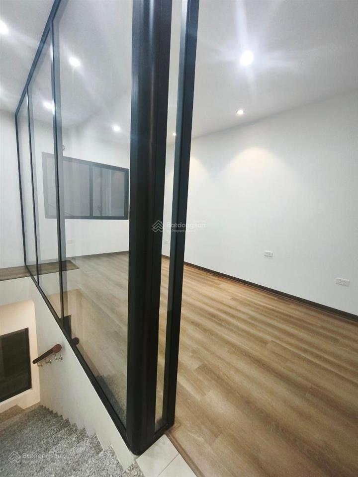 Bán nhà mặt phố đông các, phố vip đống đa, 5 tầng thang máy, kinh doanh đỉnh, 31 tỷ, 65m2 hiếm