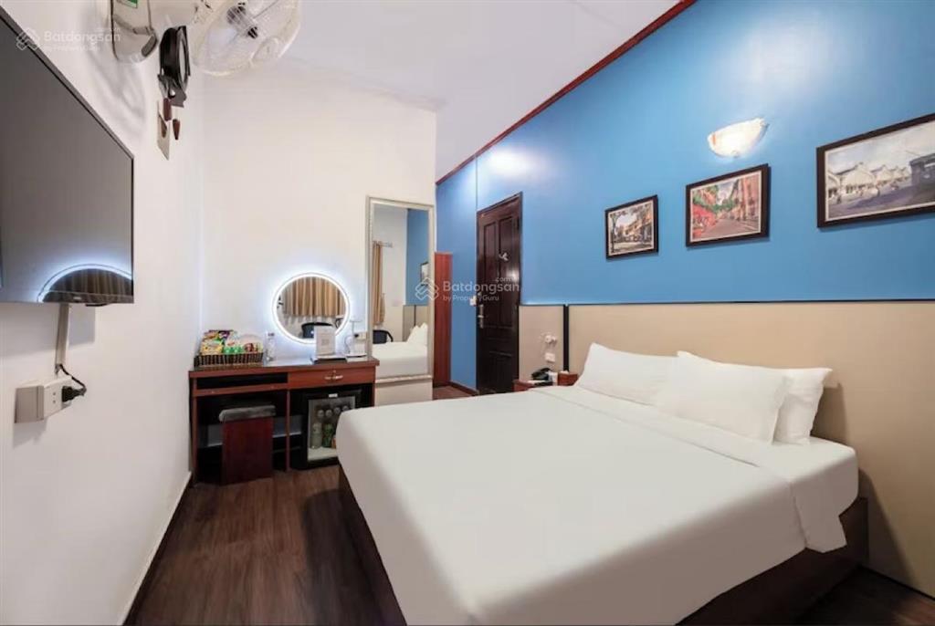 Mai hắc đế, hai bà trưng, 105m2, 7 tầng thang máy, lô góc, khách sạn 21 phòng, dòng tiền 100 triệu