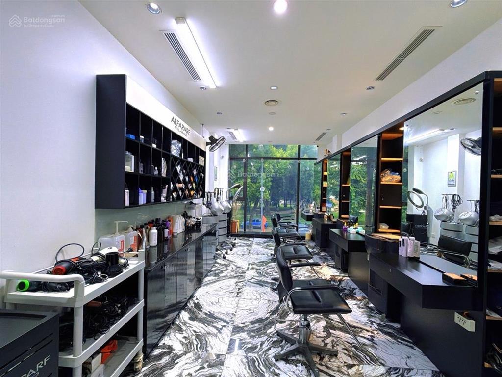 Bán tòa nhà mặt phố nguyễn đình chiểu, hai bà trưng 52m2 giá 46 tỷ, 6 tầng khu vip, kinh doanh tốt