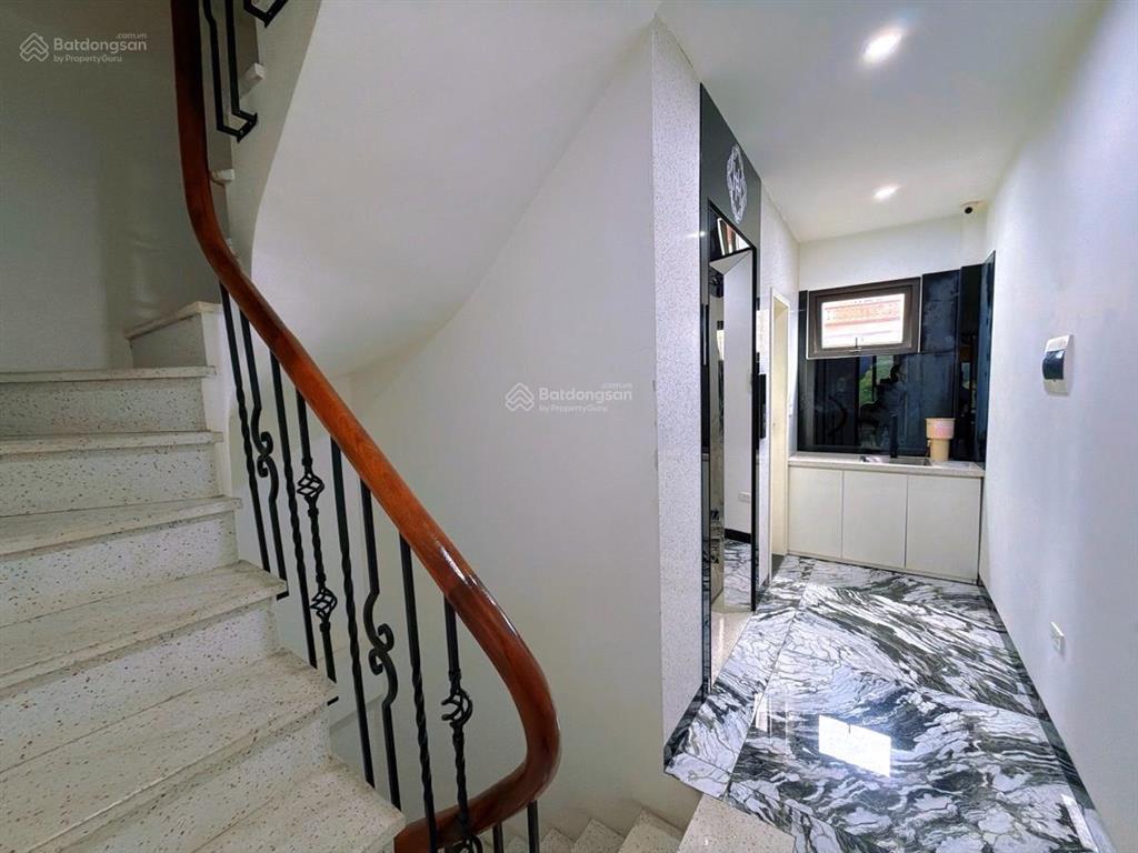 Bán tòa nhà mặt phố nguyễn đình chiểu, hai bà trưng 52m2 giá 46 tỷ, 6 tầng khu vip, kinh doanh tốt