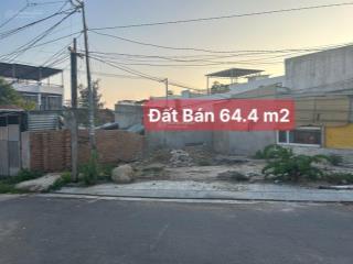 Bán đất 64.4m2 mặt đường phan thị niên cách biển và chợ bà làng chỉ 600 m. giá 3.68 tỷ