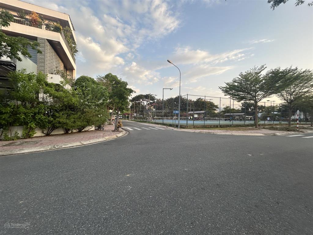 Lô góc đất biệt thự mặt đường anh đức  hà quang 1  phước hải  nha trang. giá 65 tr/m2 (16.38 tỷ)