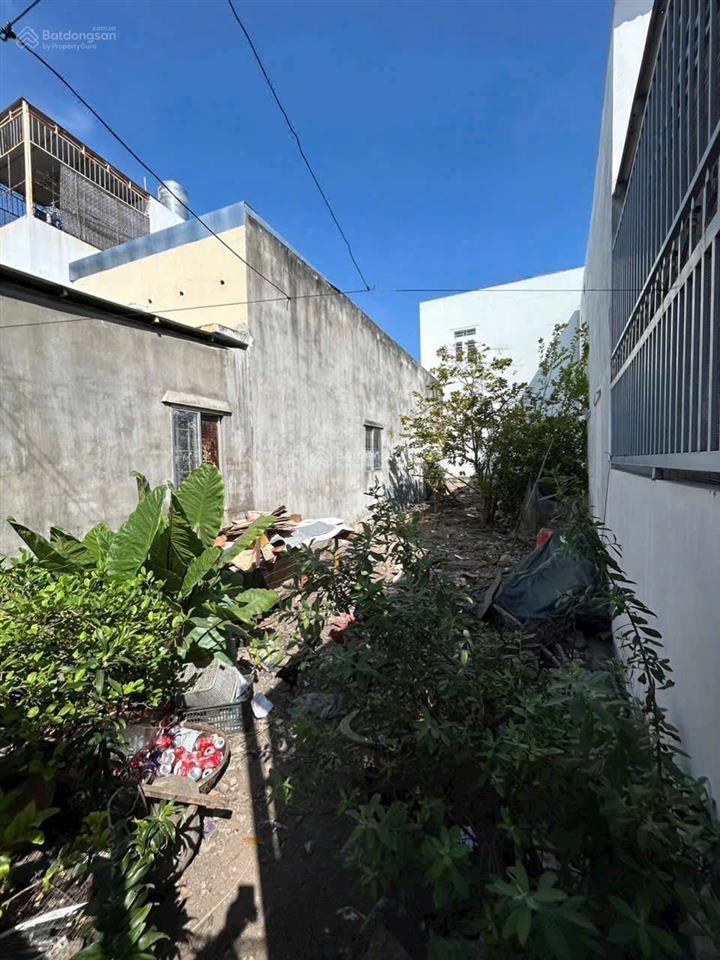 Bán đất (66.4 m2, ngang 3.9 m) hẻm nguyễn khuyến  cách 2/4 và chợ vĩnh hải 50 m. giá 2.3 tỷ