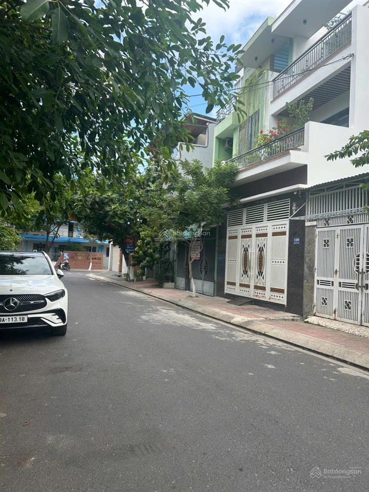 Bán đất (99m2, ngang 5.24 m) mặt đường nguyễn trác  p. bắc nha trang  cách biển 800m. giá 7.6 tỷ
