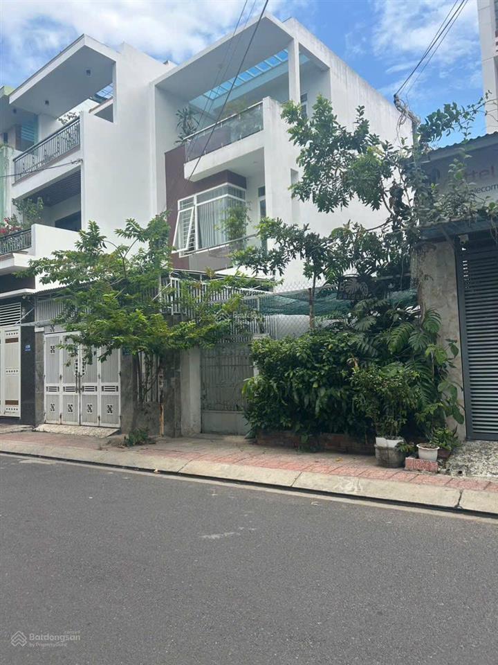 Bán đất (99m2, ngang 5.24 m) mặt đường nguyễn trác  p. bắc nha trang  cách biển 800m. giá 7.6 tỷ