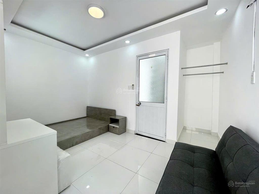 Nhà 3 phòng ngủ 4,3x12 nguyễn trãi. đủ đồ