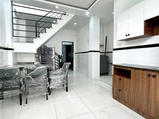 Nhà 3 phòng ngủ 4,3x12 nguyễn trãi. đủ đồ