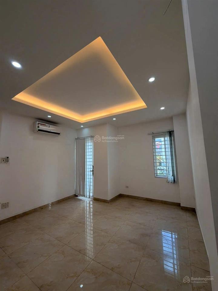 Nhà 3 phòng ngủ 9x7 chử đồng tử, hẻm xe hơi