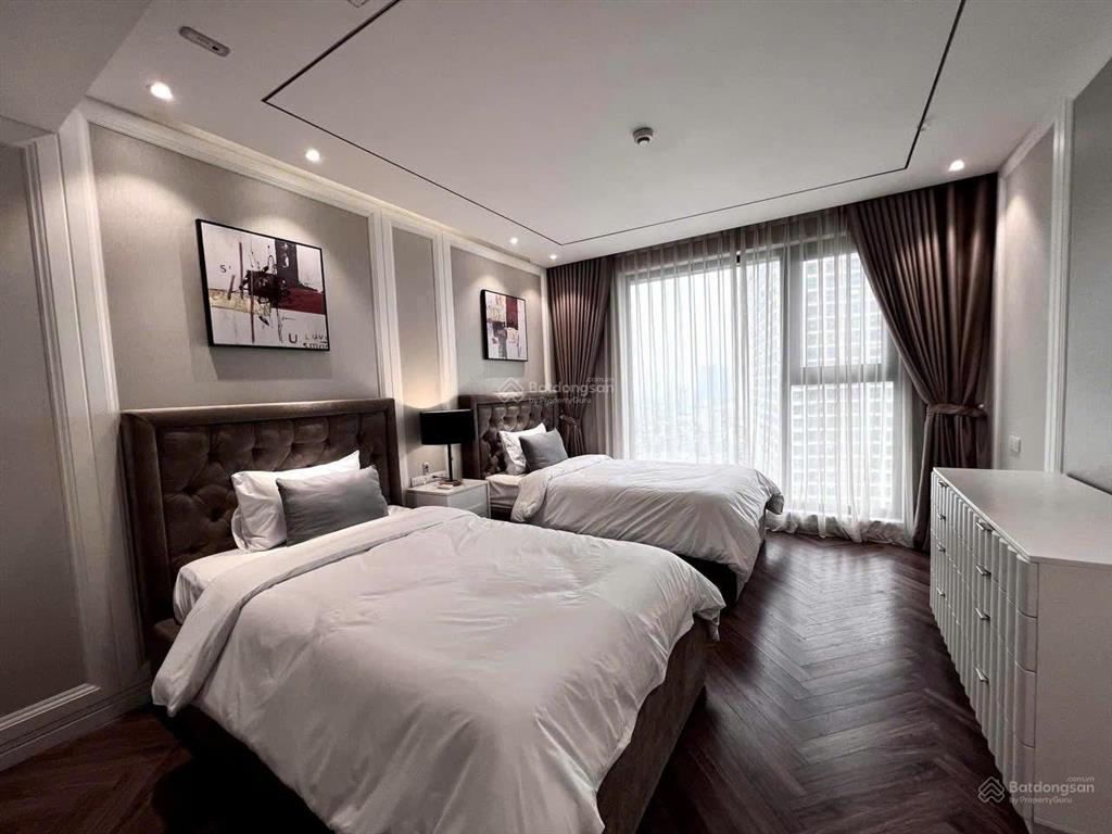 Chính chủ bán quỹ căn hộ nổi bật giá siêu tốt tại king palace 108 nguyễn trãi  0356 179 ***