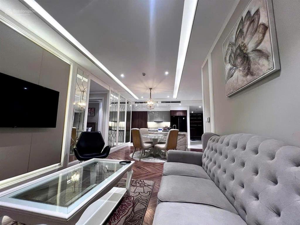 Chính chủ bán quỹ căn hộ nổi bật giá siêu tốt tại king palace 108 nguyễn trãi  0356 179 ***
