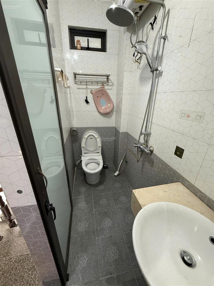 Bán nhà riêng tại ngõ 211, khương trung, 6,9 tỷ, 30m2,  0356 179 ***