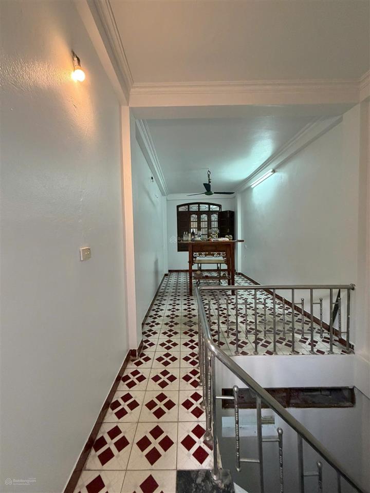 Bán nhà riêng tại ngõ 211, số nhà 20, khương trung, 7,3 tỷ, 30m2, chính chủ uy tín 0356 179 ***