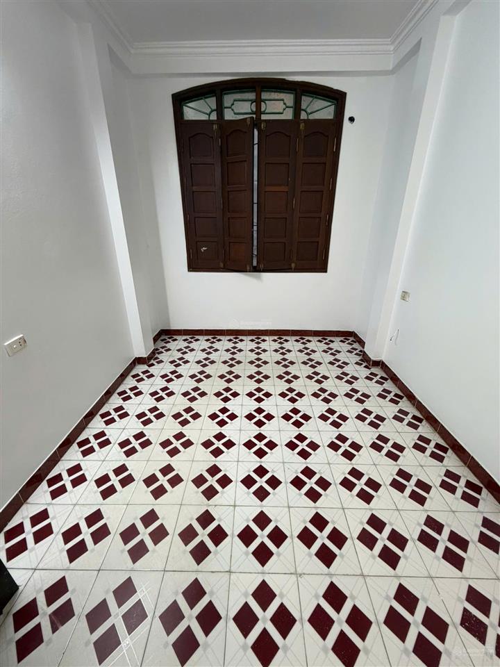 Bán nhà riêng tại ngõ 211, số nhà 20, khương trung, 7,3 tỷ, 30m2, chính chủ uy tín 0356 179 ***