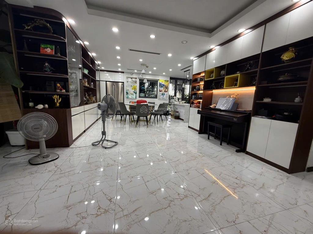 Bán ch 5 phòng ngủ toà mulberry lane dt 252 m2 giá bán chỉ 83 tr/ m2 sổ đỏ chính chủ  0356 179 ***