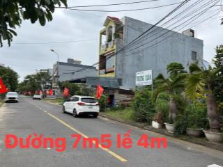 Bán lô đất đường lê văn tâm gần bãi tắm sơn thủy . dt 90m2 giá 7ty8  0942 992 ***
