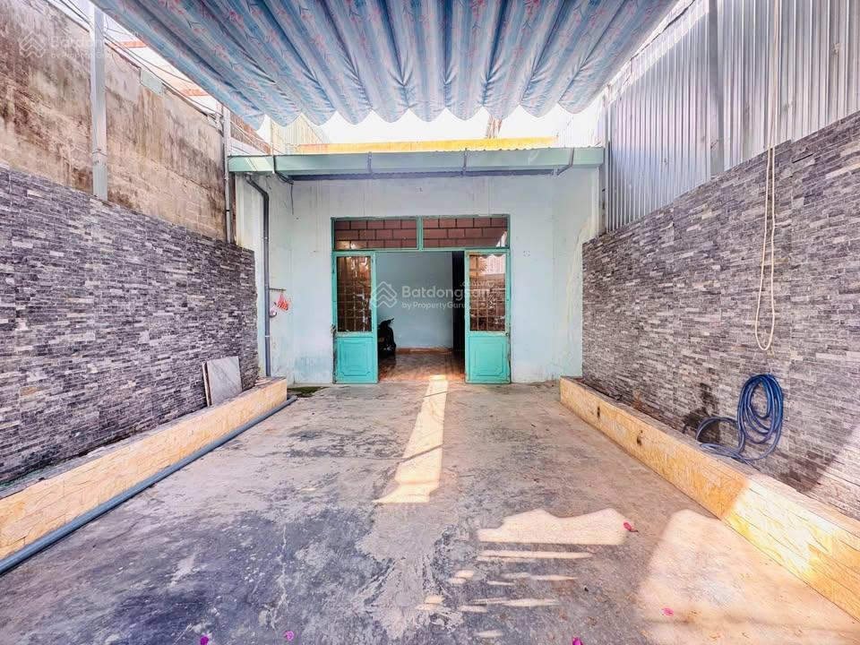 Bán đất nguyễn thuật  hòa an  cẩm lệ, tặng nhà c4. dt 90m2 giá 5,35 tỷ  0942 992 ***