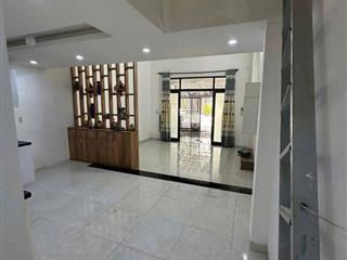 Bán nhà 1,5 tầng MT đường Bùi Thiện Ngộ - Hòa Xuân , DT 100m2 giá 6 tỷ còn bớt LH 0942992361