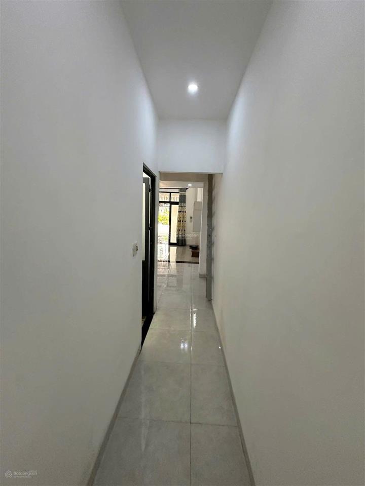 Bán nhà 1,5 tầng mt đường bùi thiện ngộ  hòa xuân, dt 100m2 giá 6 tỷ còn bớt.  0942 992 ***