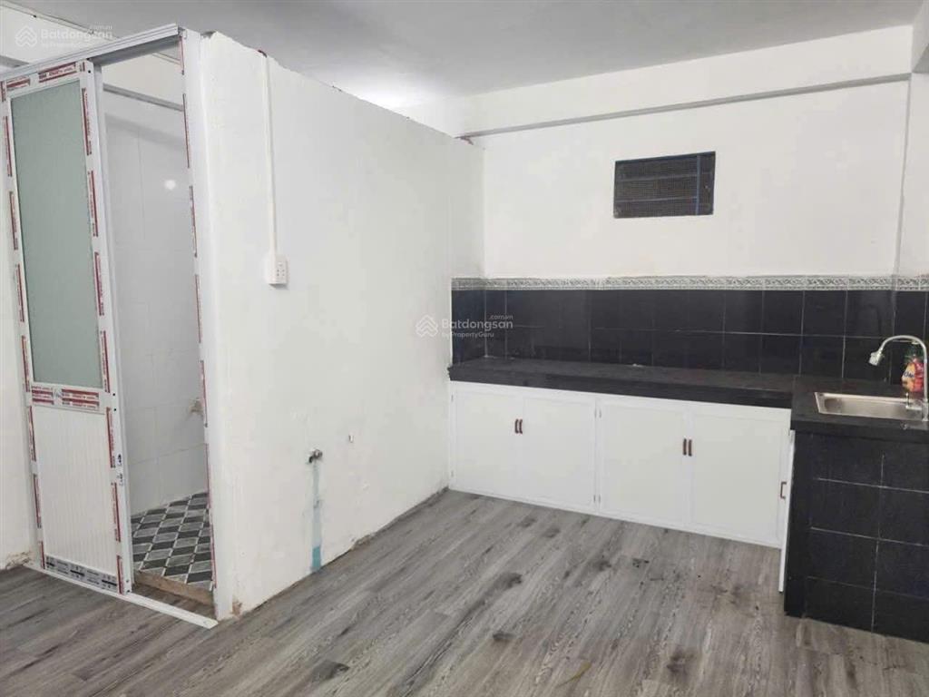 Bán nhà gác lửng mt đường nại hiên đông 9  sơn trà. dt 72m2 giá 6,5 tỷ.  0942 992 ***