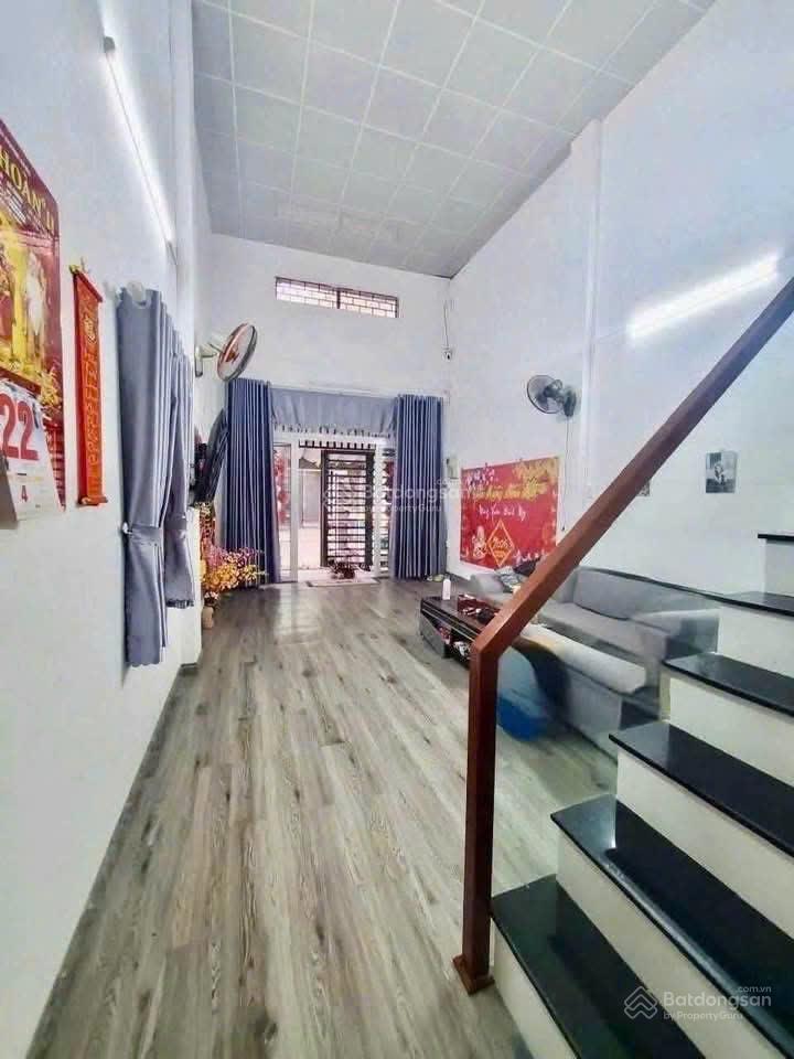 Bán nhà gác lửng mt đường nại hiên đông 9  sơn trà. dt 72m2 giá 6,5 tỷ.  0942 992 ***