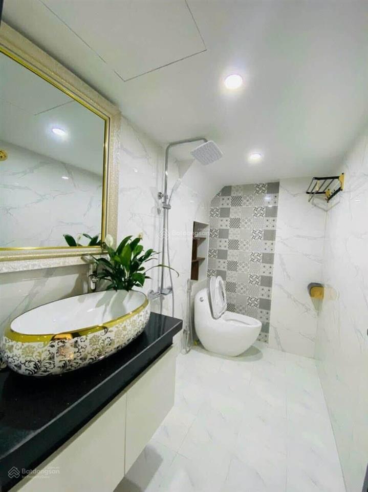 Bán nhà 3 tầng mt đường bàu hạc 2  thanh khê . gần siêu thị go. giá 7ty  0942 992 ***