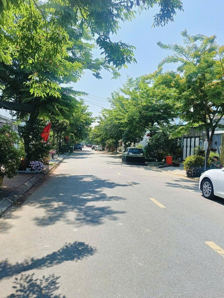 Bán đất MT đường TRẦN KIM XUYẾN , Hòa Xuân, Cẩm Lệ - Giá 5ty6 tỷ TL - LH: 0942992361
