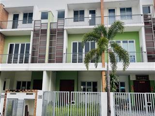 Cần bán nhanh nhà 3 tầng tại sun casa 1 hòa phú  tp mới bình dương. giá giảm