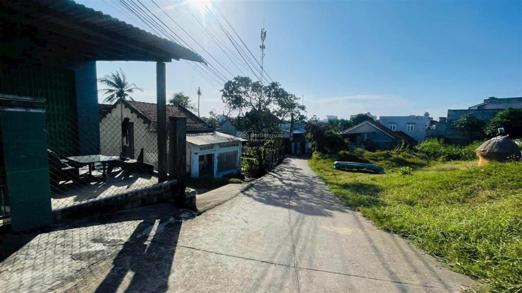 Bán lỗ 500tr dãy trọ lô góc 3 mặt tiền, đang cho thuê full phòng tại cầu vượt tuy hòa