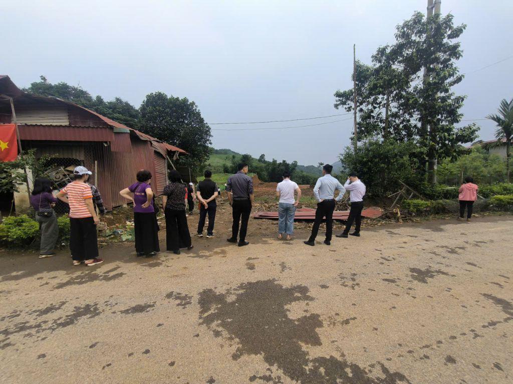 Bán lô đất Cao Ngọc sát đường liên xã, oto ngủ trong đất, mặt tiền rộng, 103m giá 180triệu
