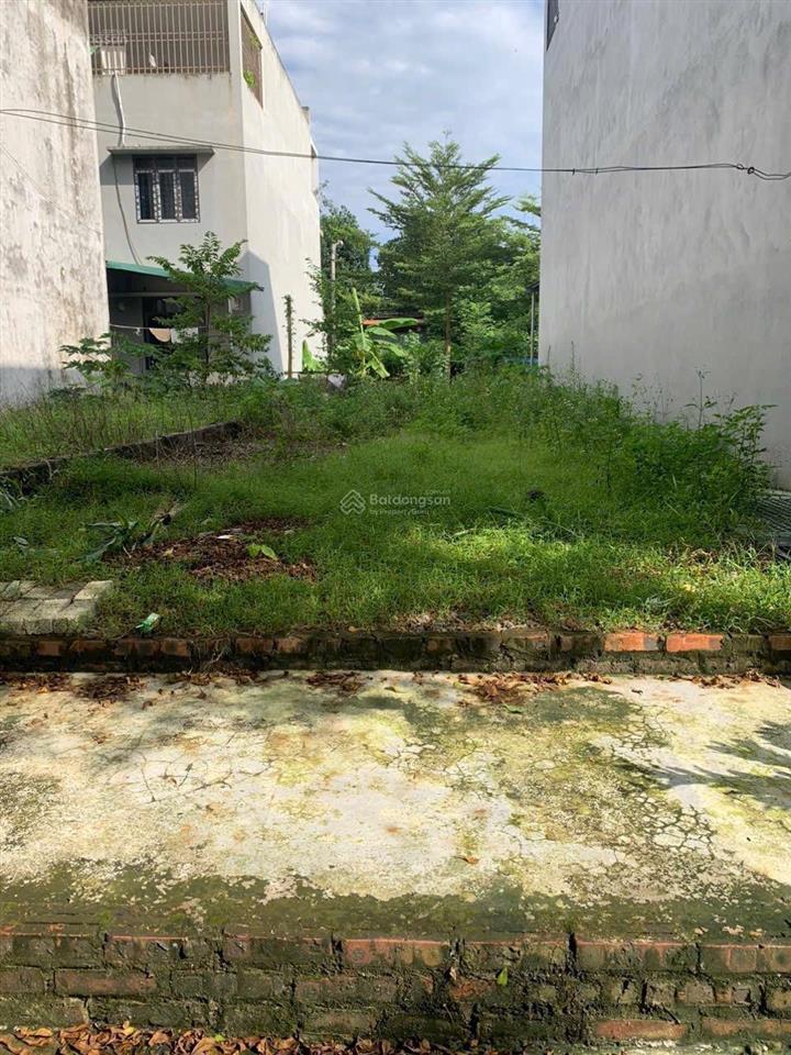 Cần chuyển nhượng mảnh đất diện tích 83.7m2. tại trung tâm xã lương sơn  hòa bình  phú thọ