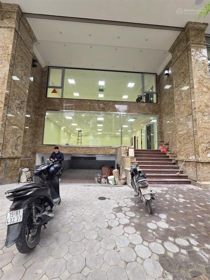 Hạ sốc 20 tỷ. bán toà văn phòng mặt phố vương thừa vũ  hoàn văn thái, 200m2 x 9t. mt 12m. 147 tỷ.