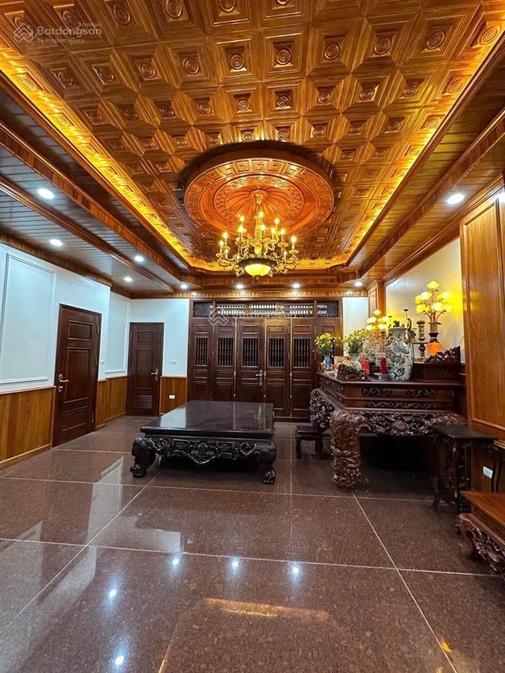 Bán tòa văn phòng mặt phố bạch mai  hai bà trưng, 200m2 x 9 tầng. 180 tỷ.