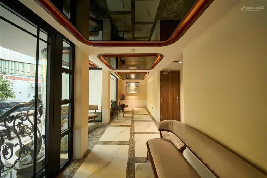 Bán toà building 2 thoáng phố đại cồ việt  hai bà trưng, 85m2 x 9t. mt 7.3m. 45 tỷ, ô tô tránh.