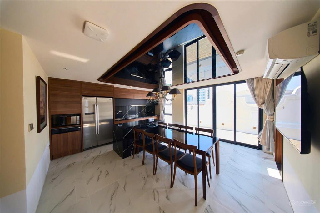 Bán toà building 2 thoáng phố đại cồ việt  hai bà trưng, 85m2 x 9t. mt 7.3m. 45 tỷ, ô tô tránh.