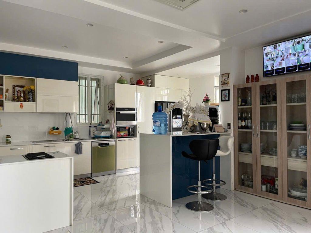 [XẢ NGỢP - GIẢM SÂU CHỈ CÒN 23 TỶ] BÁN BIỆT THỰ MẶT TIỀN 300M ĐƯỜNG LÝ THÁI TỔ - HỘI AN