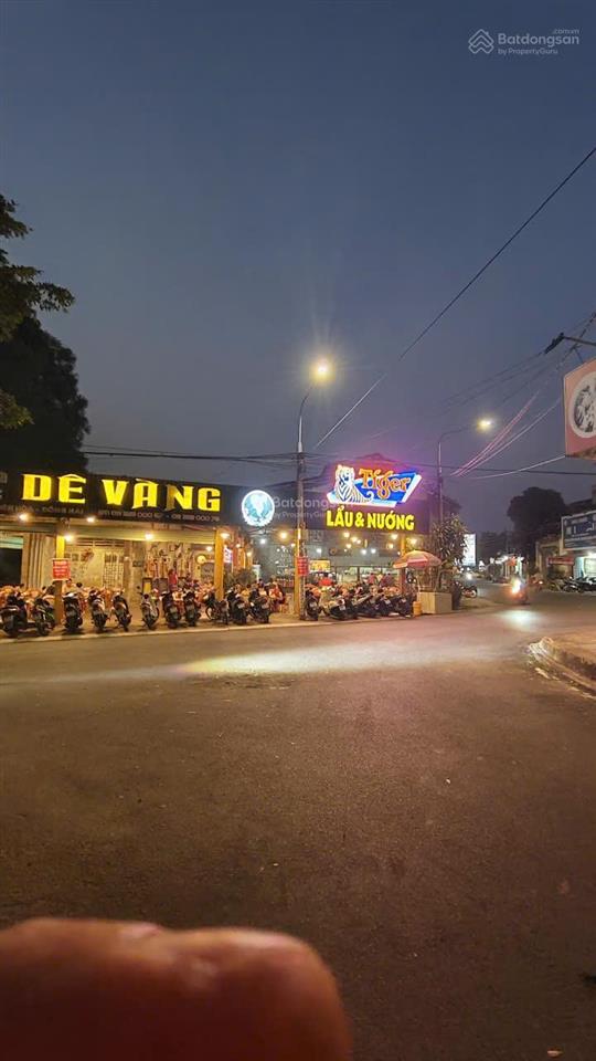 Bán nhà mặt tiền nguyễn bảo đức, có thể tách 2 lô