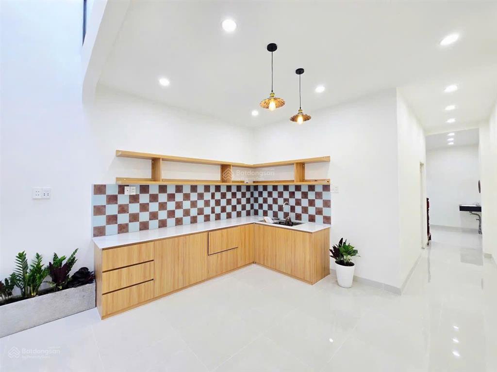 Bán nhà gần đền martin, chợ thánh tâm hố nai