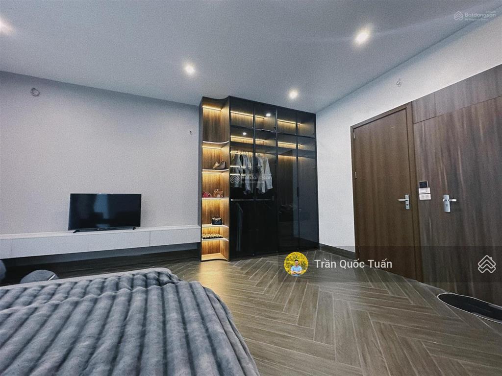 Độc hiếm mặt tiền cộng hòa diện tích siêu đẹp  5 x 18m  2 lầu giá 25 tỷ về 22 tỷ cần bán gấp