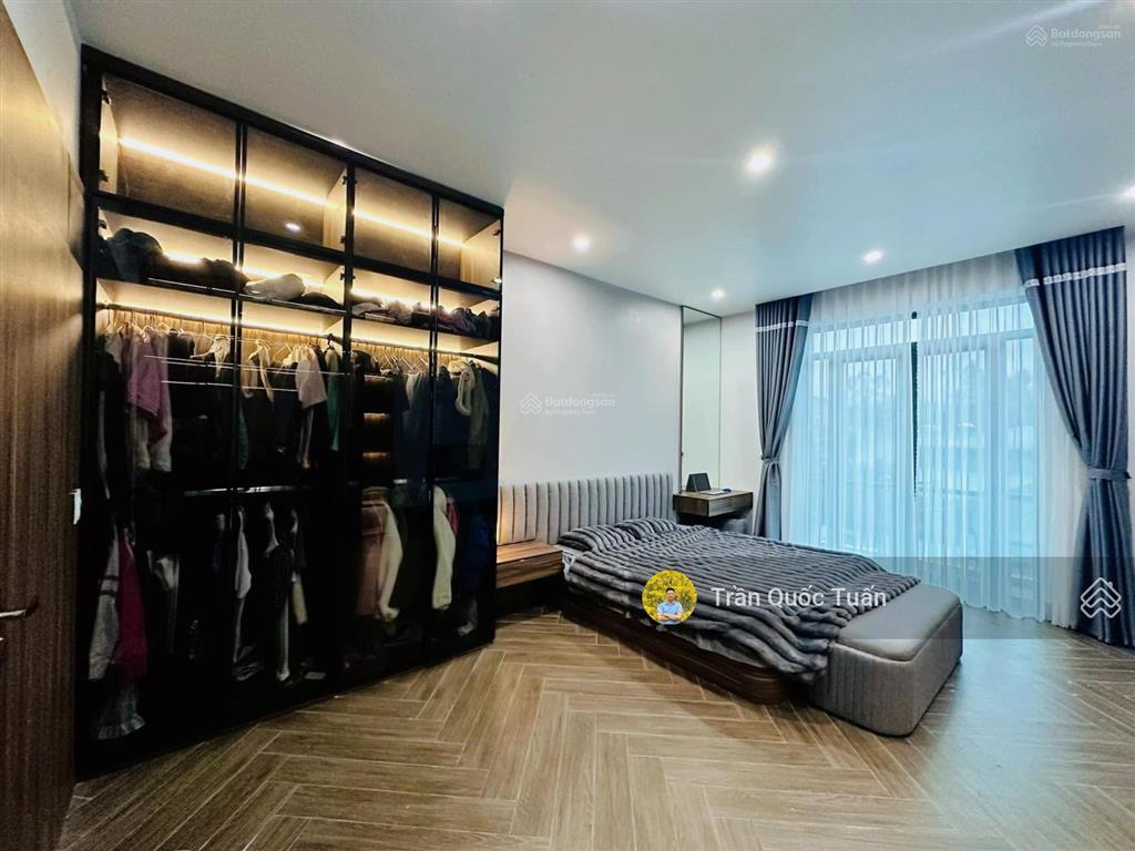 Độc hiếm mặt tiền cộng hòa diện tích siêu đẹp  5 x 18m  2 lầu giá 25 tỷ về 22 tỷ cần bán gấp