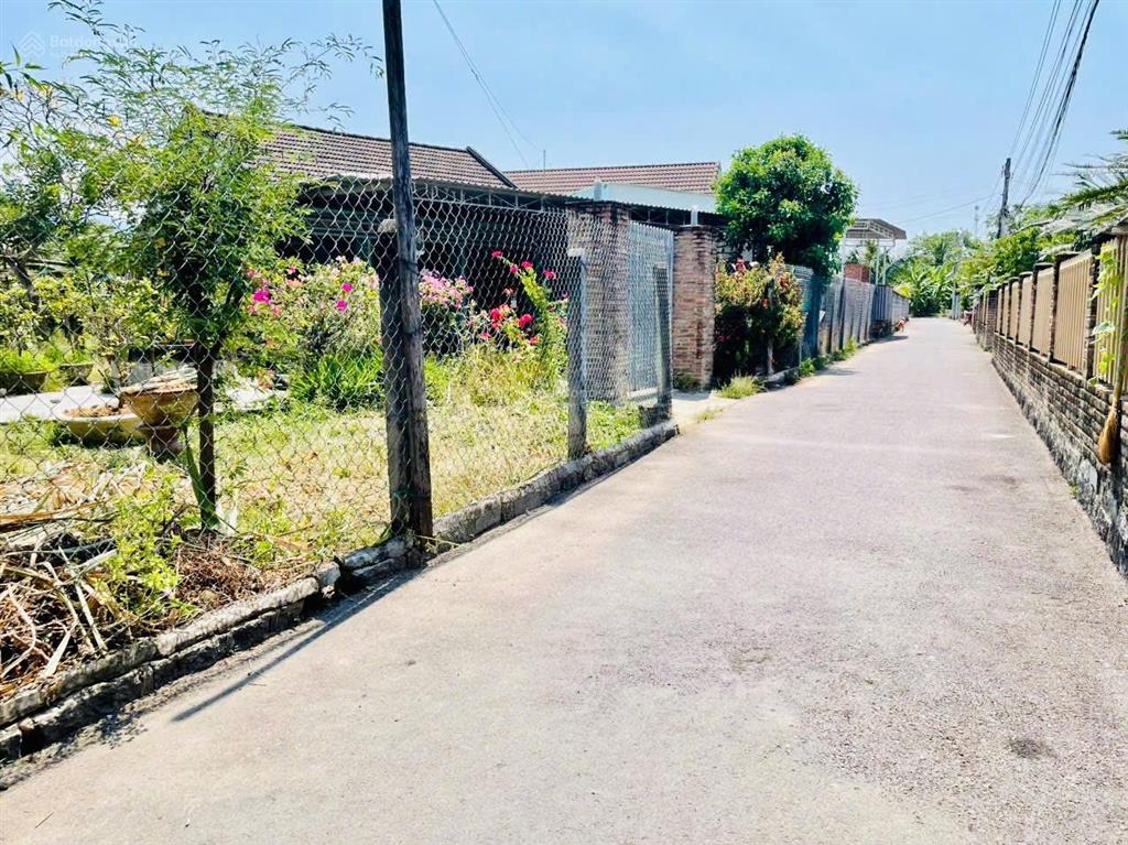 Đất đẹp đường nhựa diên lạc' full thổ' dân cư ở kín' giá chỉ 950tr' diên lạc nay k còn giá tốt nữ