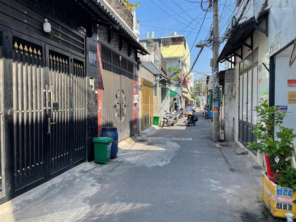 Bán dãy trọ 6 phòng 10tr/ tháng, trần thị hè, xe hơi thông, hiệp thành, q12, gần chợ đông quang