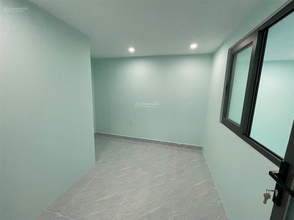 Quận 12 nhà mới ở ngay hiệp thành 13, đường xe hơi ,gần chợ hiệp thành, cụm công nghiệp giá 3.29 tỷ
