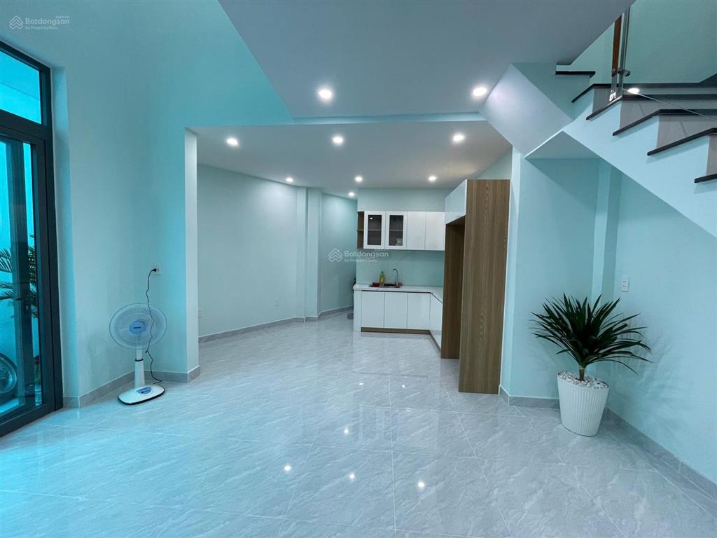 Quận 12 nhà mới ở ngay hiệp thành 13, đường xe hơi ,gần chợ hiệp thành, cụm công nghiệp giá 3.29 tỷ