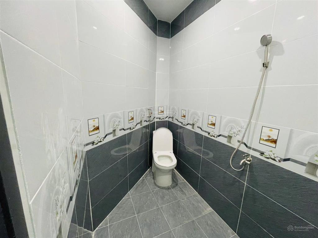 Quận 12 nhà mới ở ngay hiệp thành 13, đường xe hơi ,gần chợ hiệp thành, cụm công nghiệp giá 3.29 tỷ