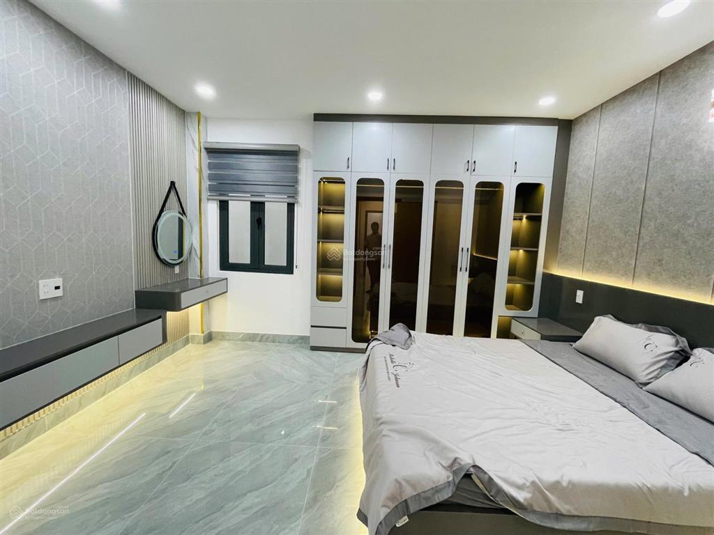 Quận 12 bán nhà phố cao cấp mới 5 tầng  trần thị năm  tân chánh hiệp, xe hơi thông 6.6 tỷ