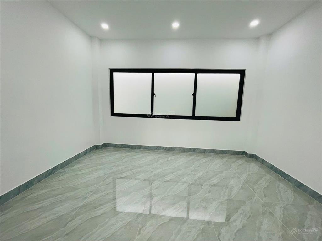 Quận 12 bán nhà phố cao cấp mới 5 tầng  trần thị năm  tân chánh hiệp, xe hơi thông 6.6 tỷ