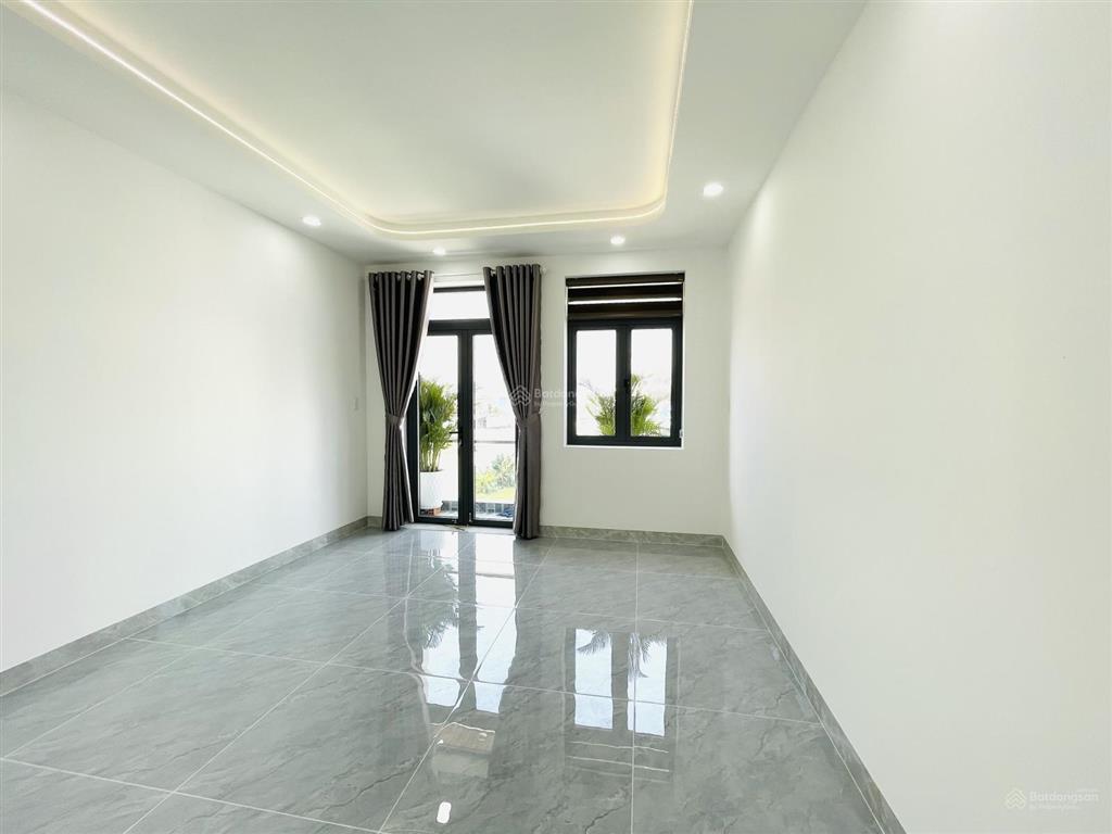 Quận 12 nhà phố góc 2 mặt tiền mới ở ngay 5 tầng  trần thị năm  tân chánh hiệp xe hơi thông,7.48t